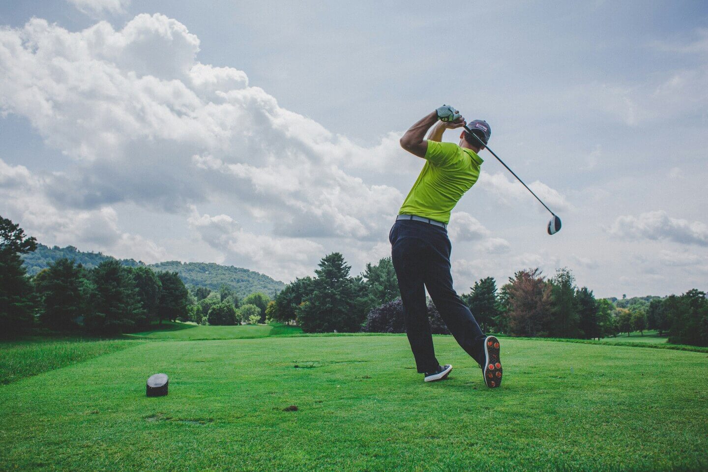 Take a Swing at Investing Like a Golfer